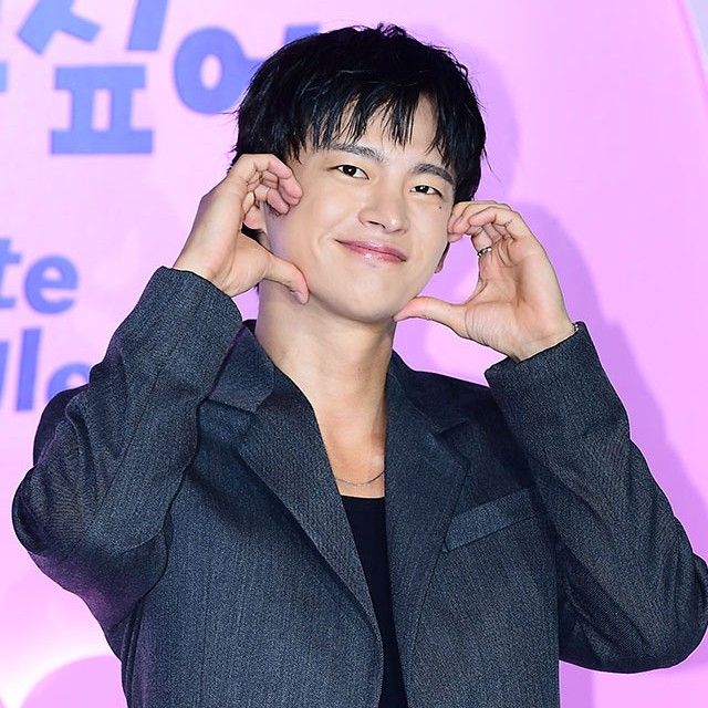 Recent activity shot of Seo Inguk
