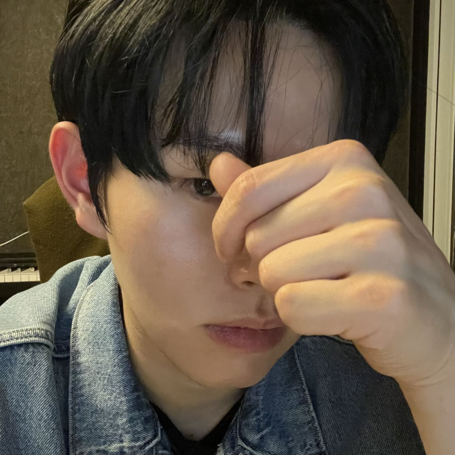 A moment captured by a fan of Lee Byeongchan