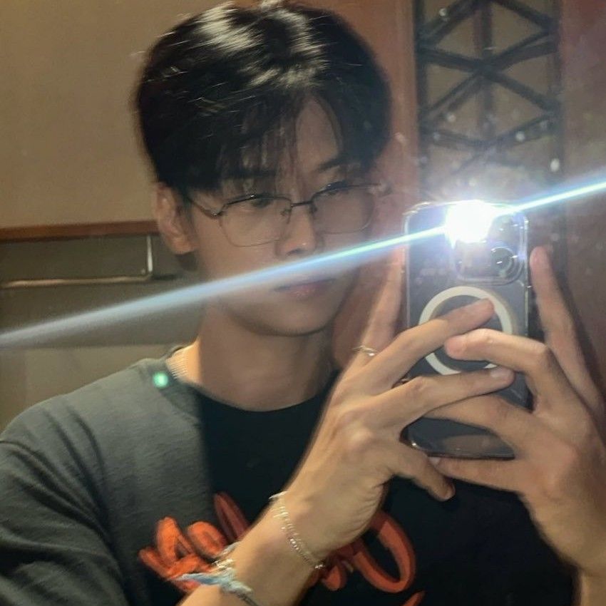 A moment captured by a fan of Cha Hakyeon (N)