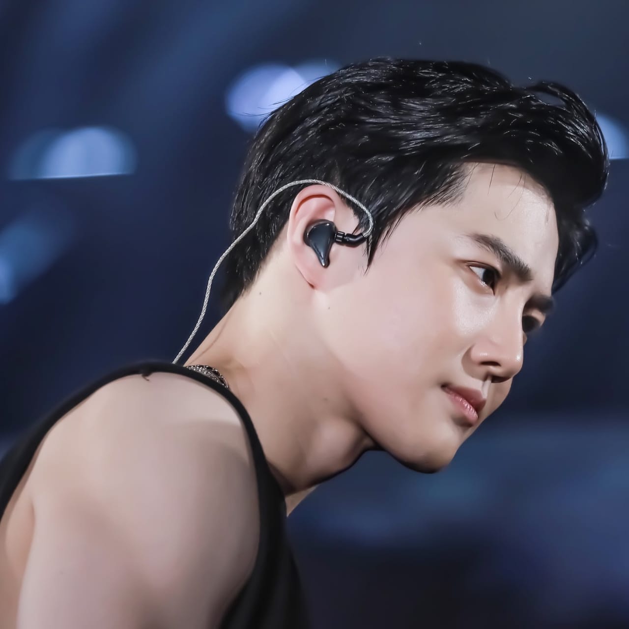A moment captured by a fan of Suho