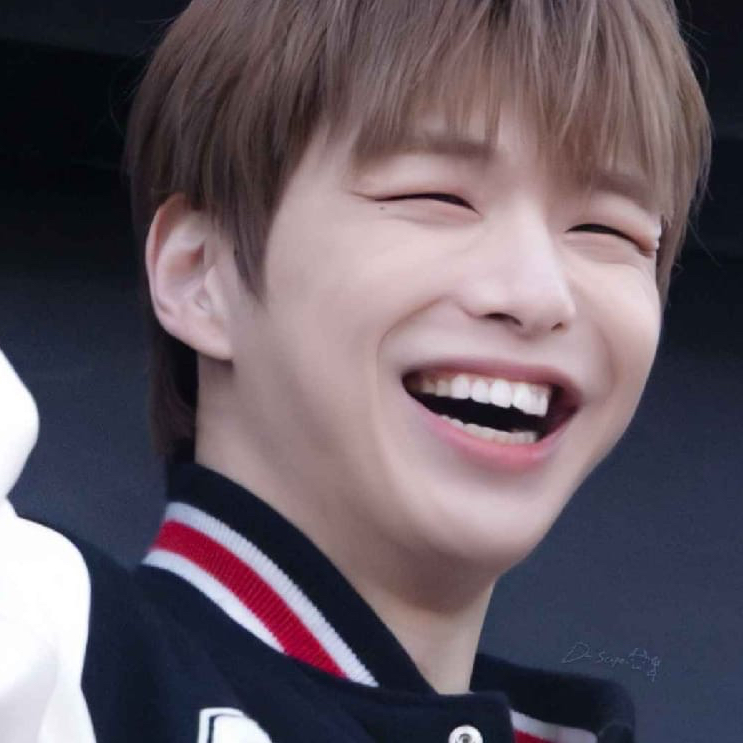 秘密の部屋のビハインドカット