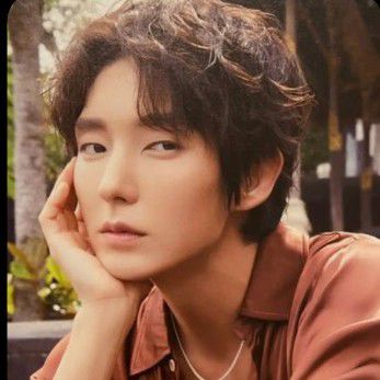 Latest photo of Lee Joongi