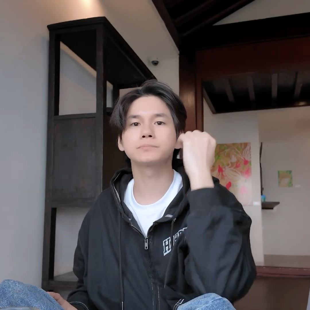 Behind-the-scenes cut of Ong Seongwu