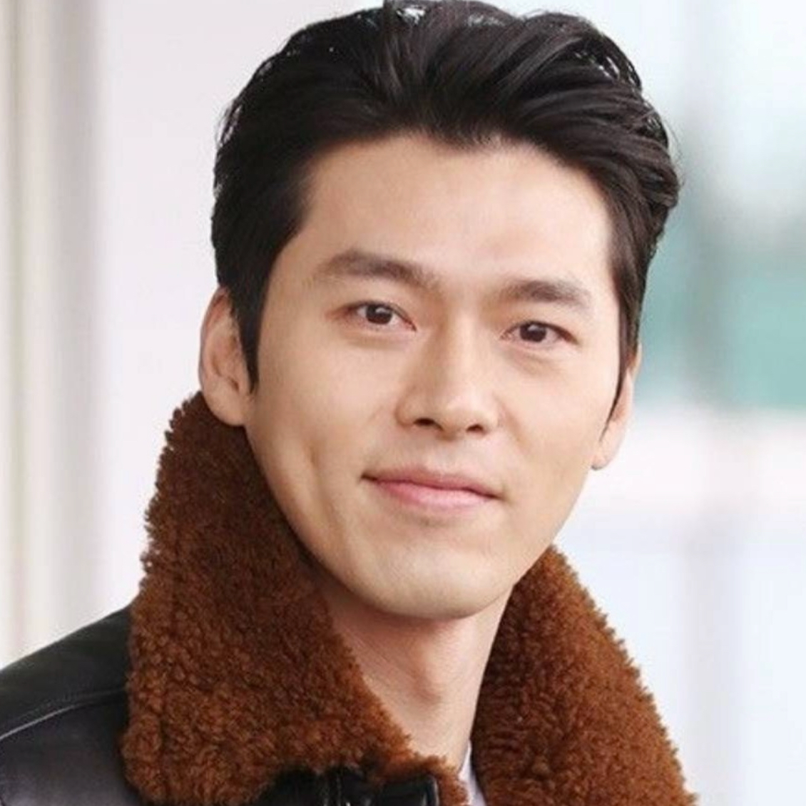 Behind-the-scenes cut of Hyun Bin