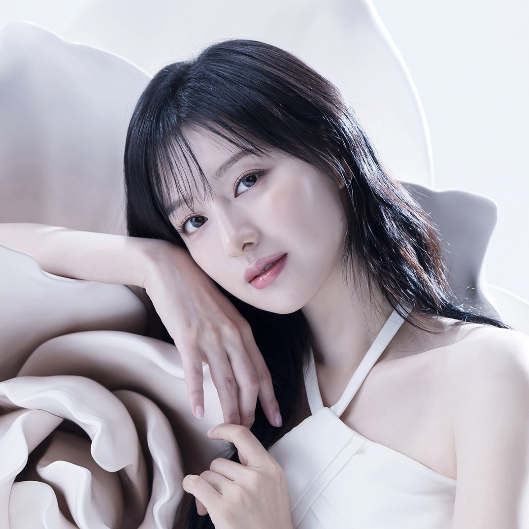 Latest photo of Kim Jiwon