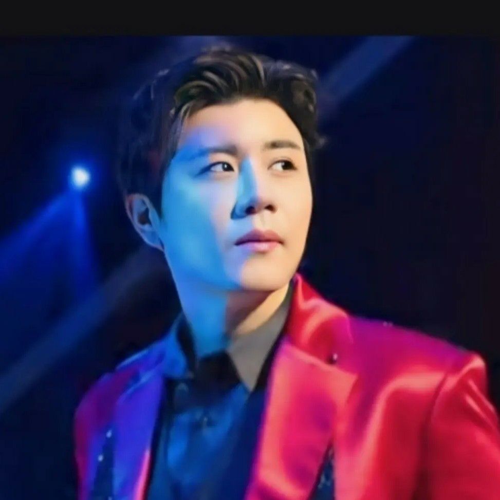 Recent activity shot of Jin Haesung