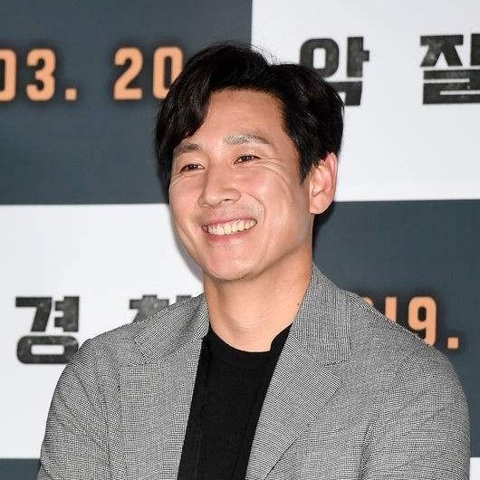A moment captured by a fan of Lee Sunkyun