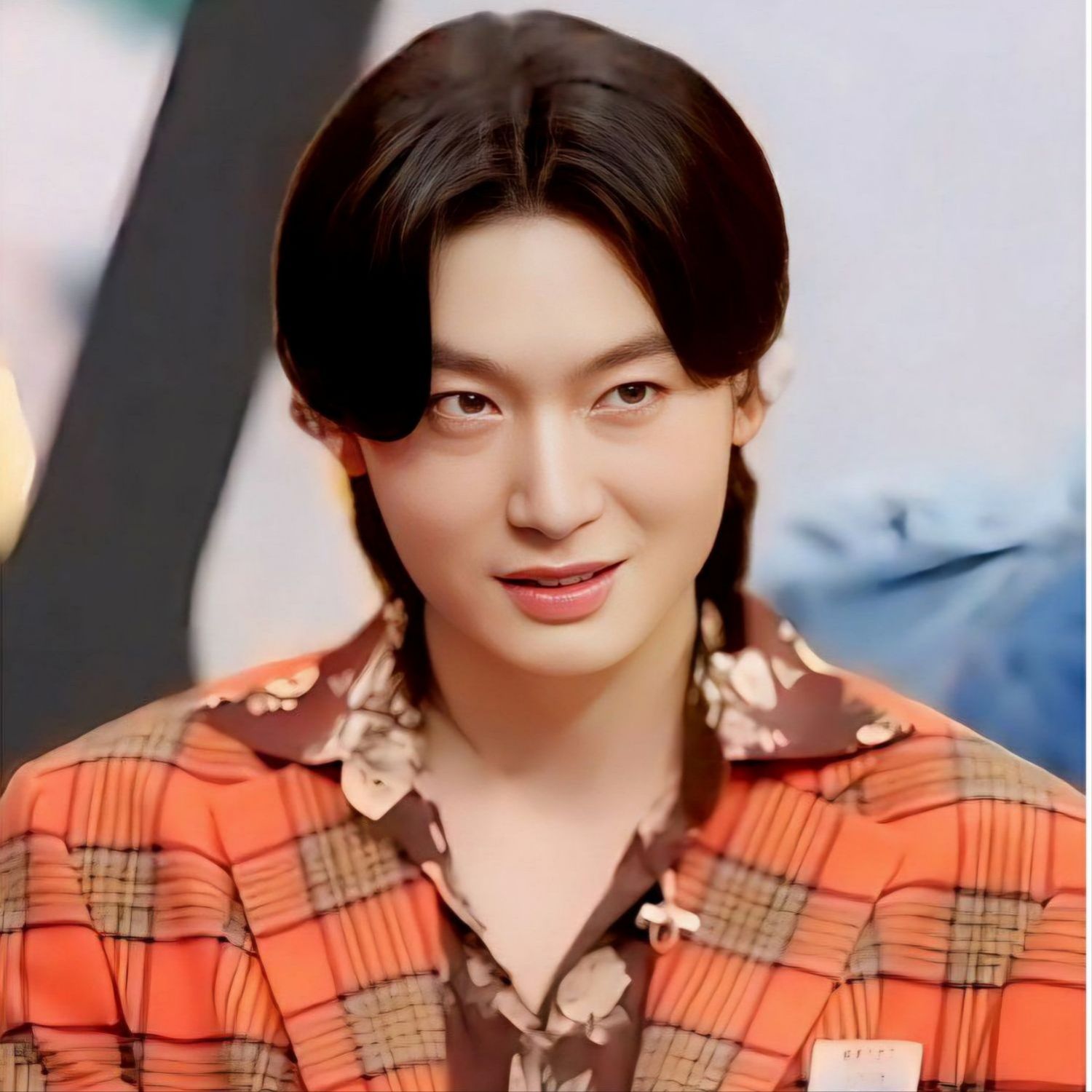 Behind-the-scenes cut of Kim Yongbin