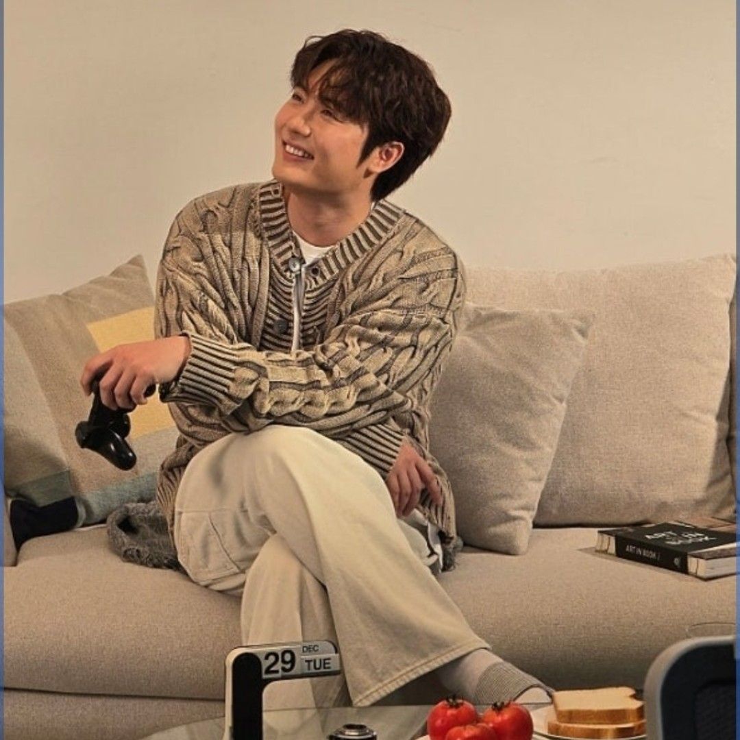 Behind-the-scenes cut of Son Binah