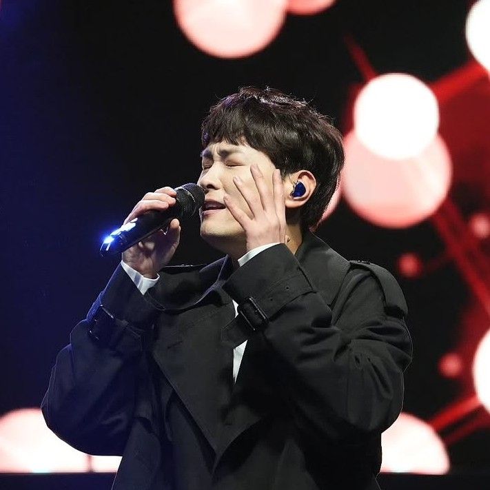 Behind-the-scenes cut of Min Kyunghoon