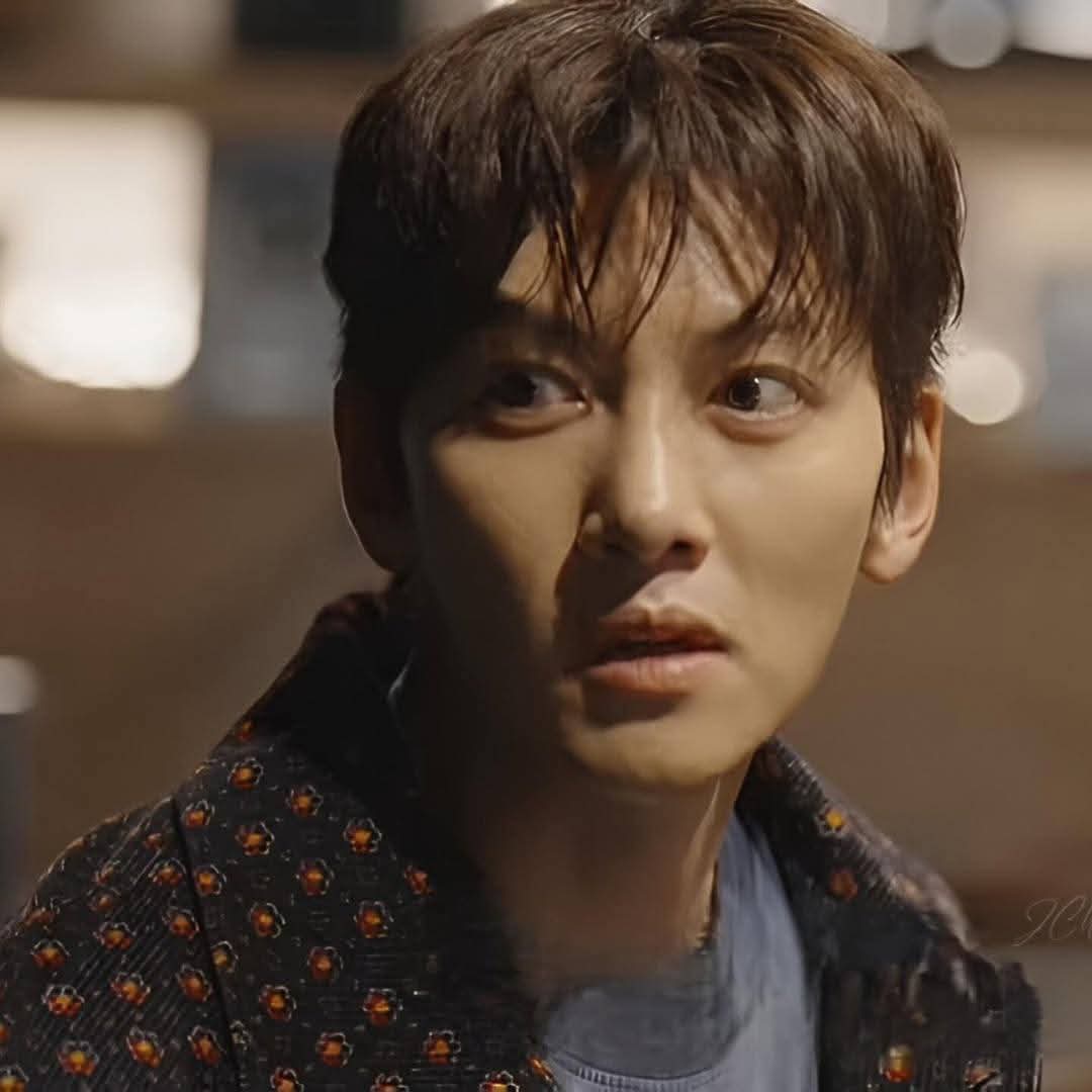 지창욱 최근 활동샷