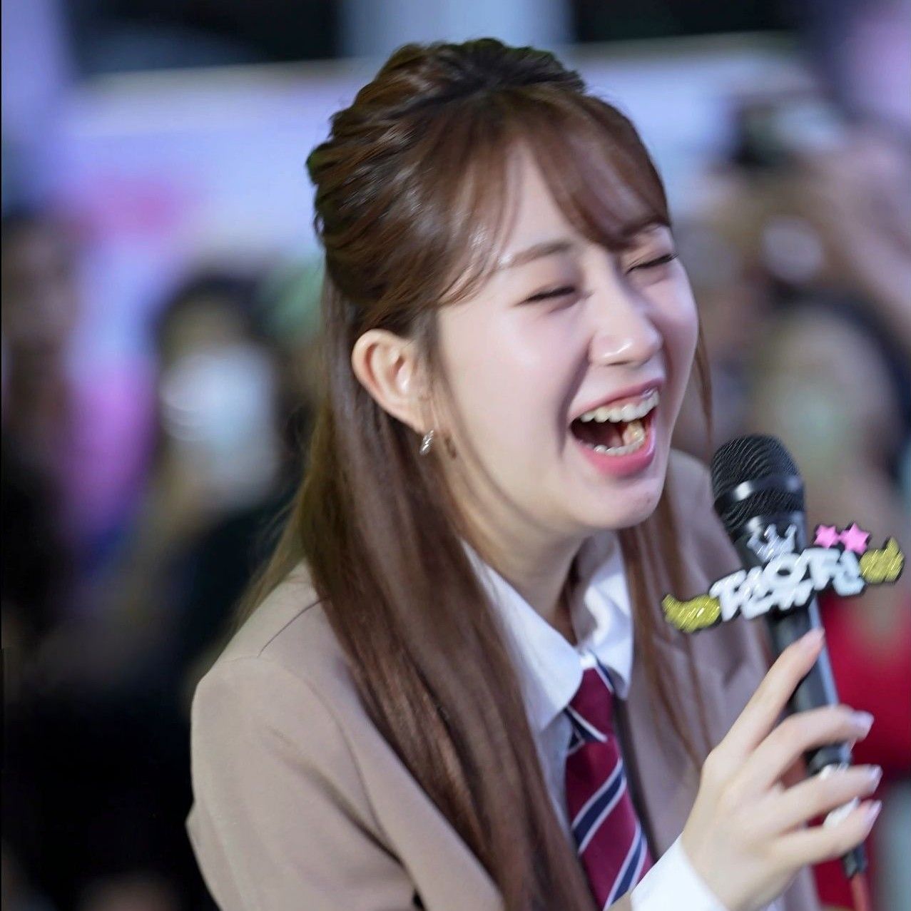 チョン・ユジンのビハインドカット