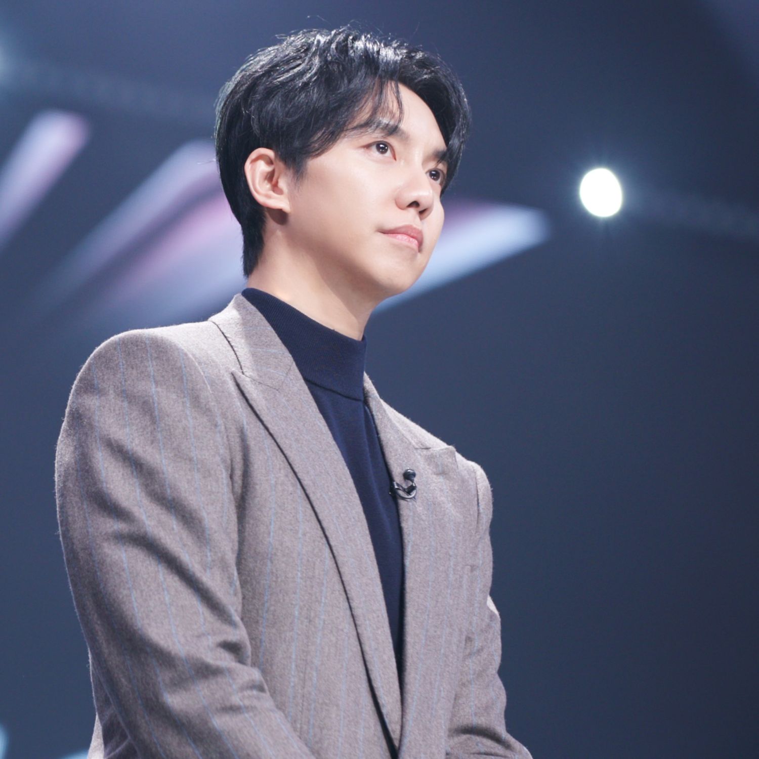 粉丝拍下的李升基瞬间