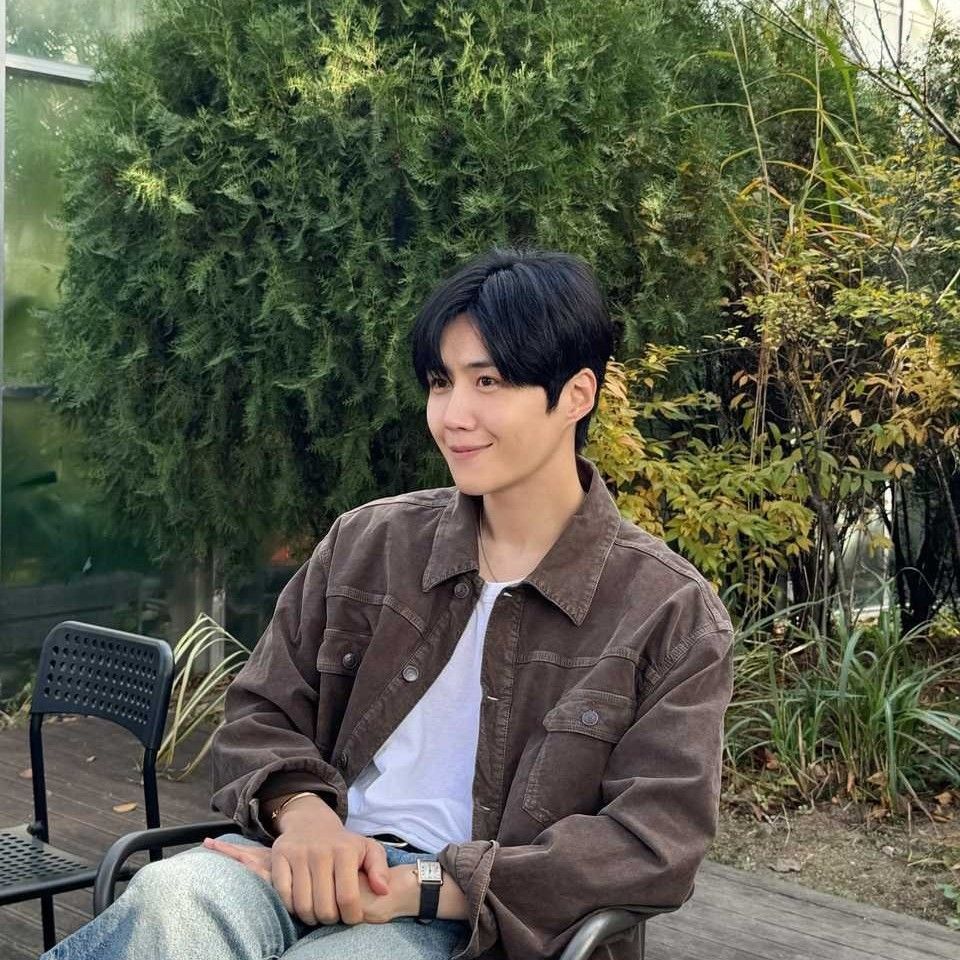 Foto kegiatan terbaru dari Kim Seonho