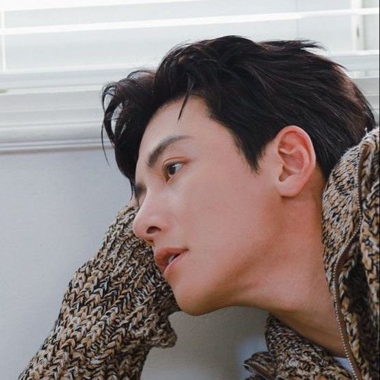 A moment captured by a fan of Ji Changwook