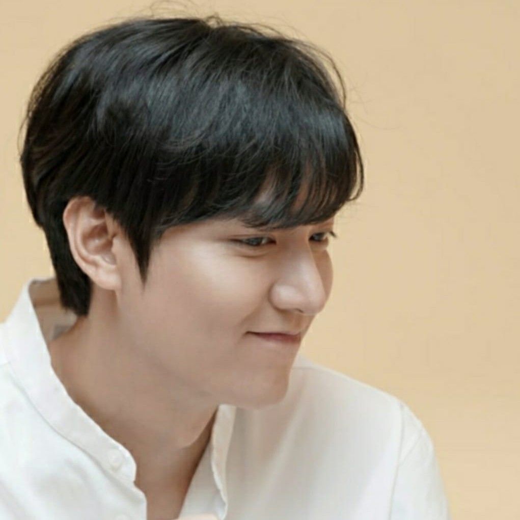 Latest photo of Lee Minho