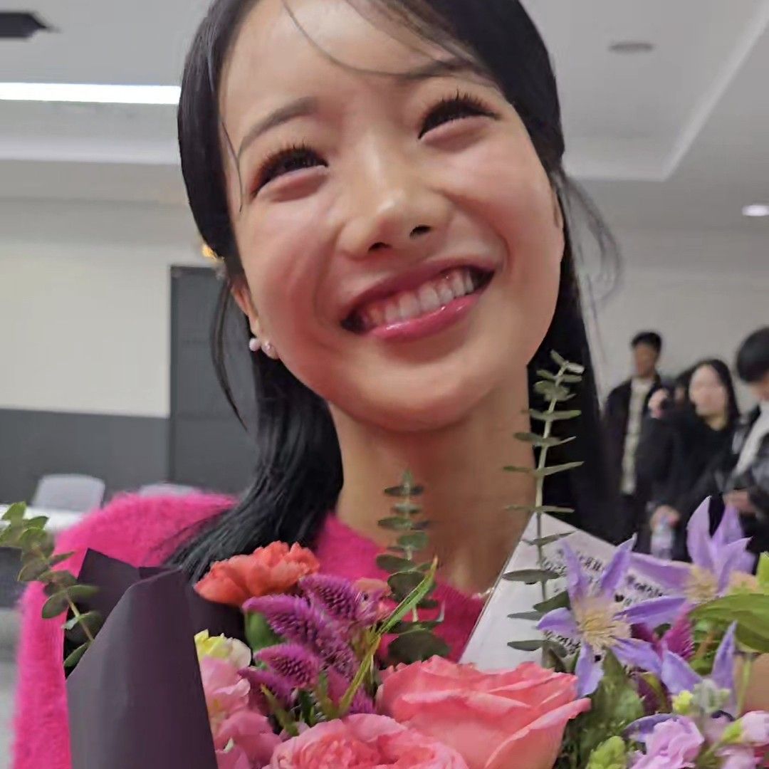 Recent activity shot of Kim Soyeon (2004)