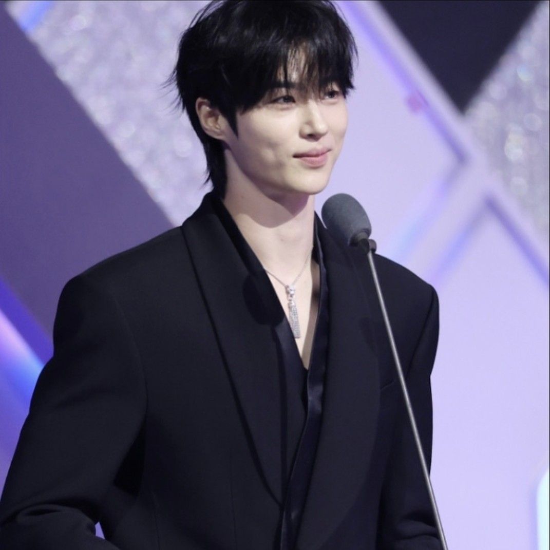 A moment captured by a fan of Byeon Wooseok