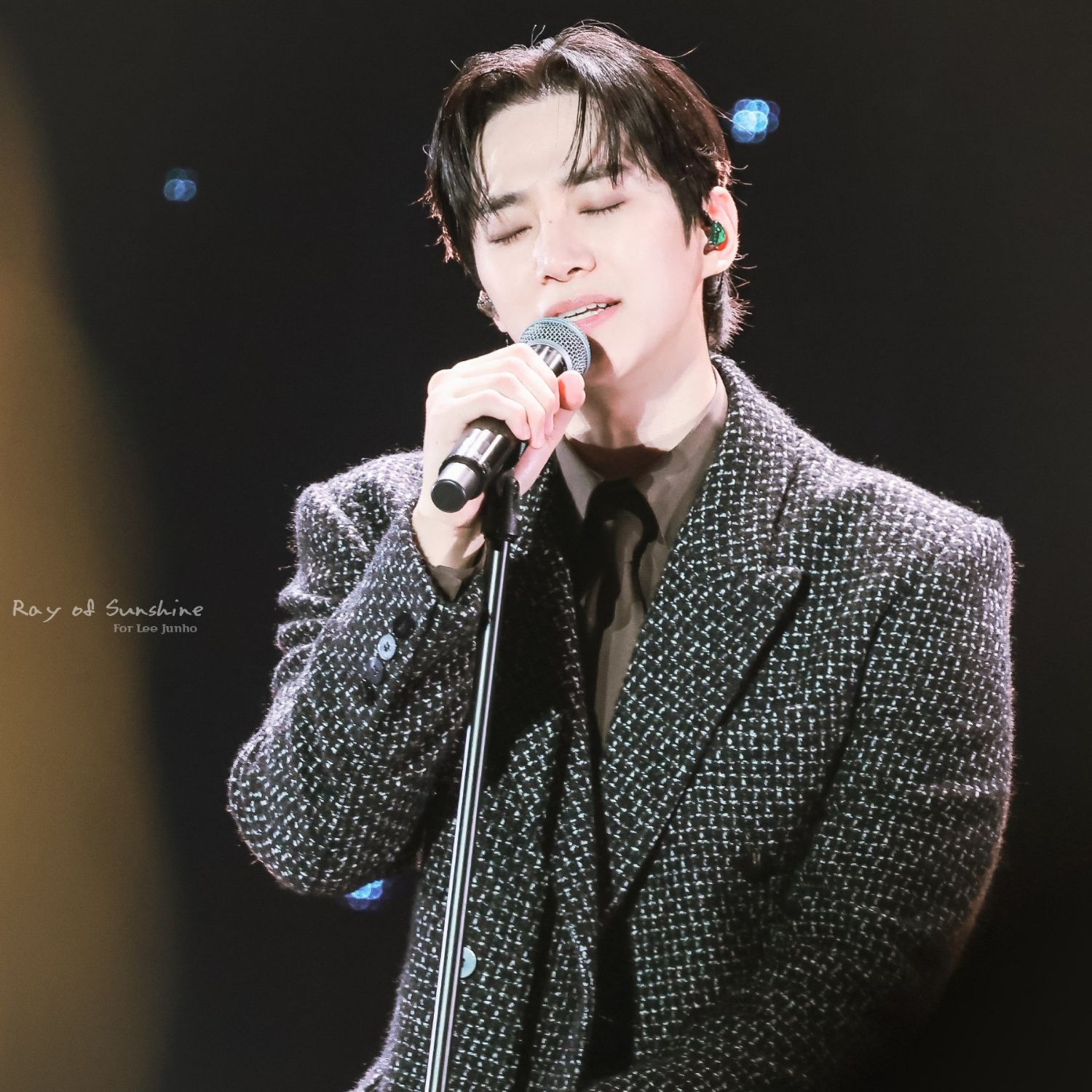 イ・ジュノのビハインドカット