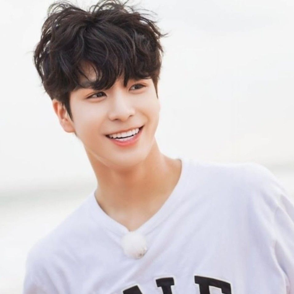 Latest photo of Jeong Dongwon