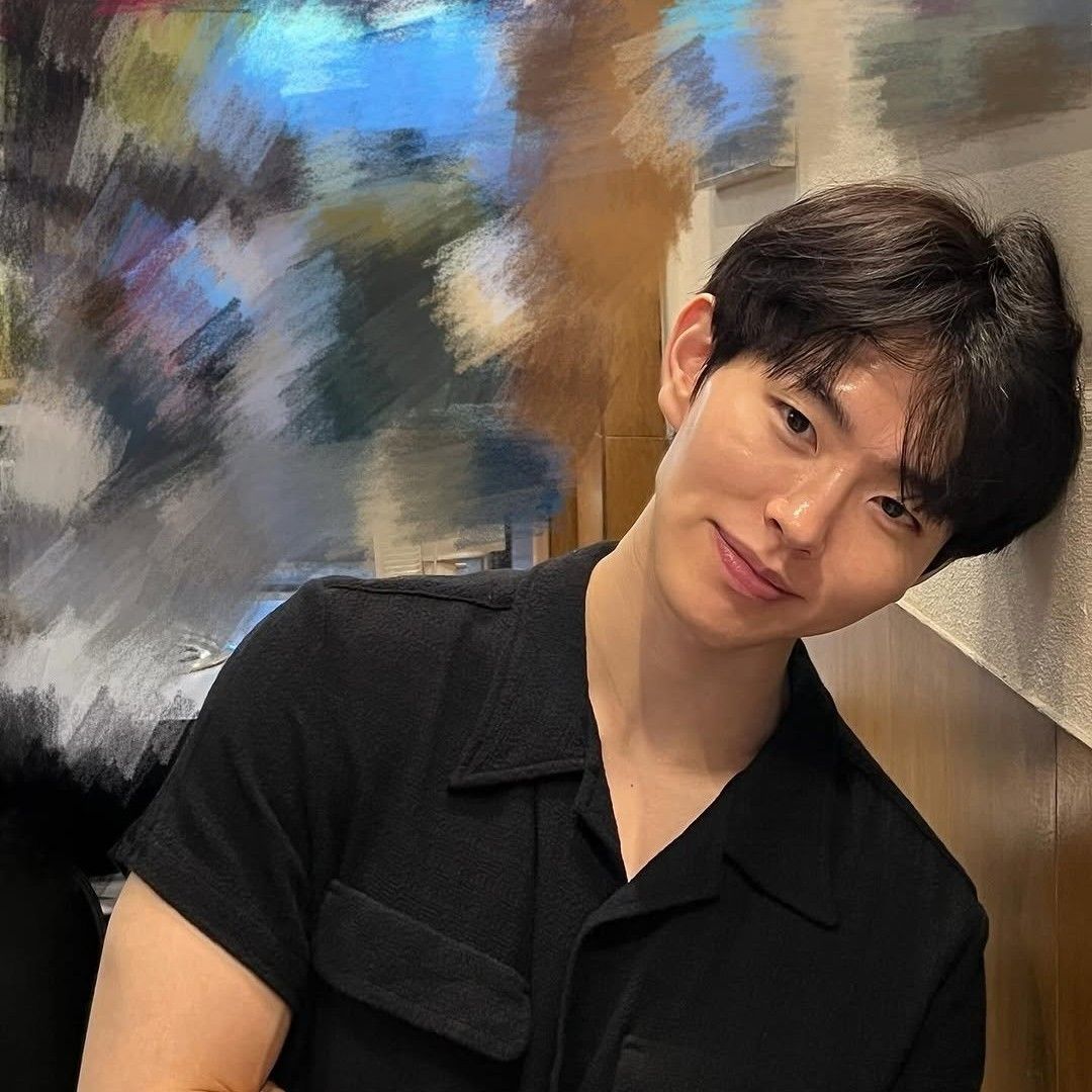 A moment captured by a fan of Lee Byeongchan