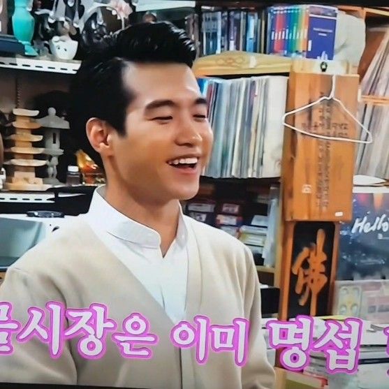 粉丝拍下的赵明燮瞬间