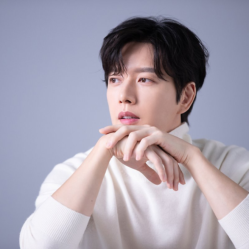 Latest photo of Park Haejin