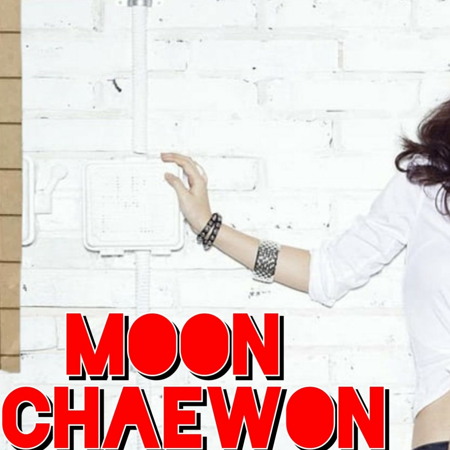 Recent activity shot of Moon Chaewon