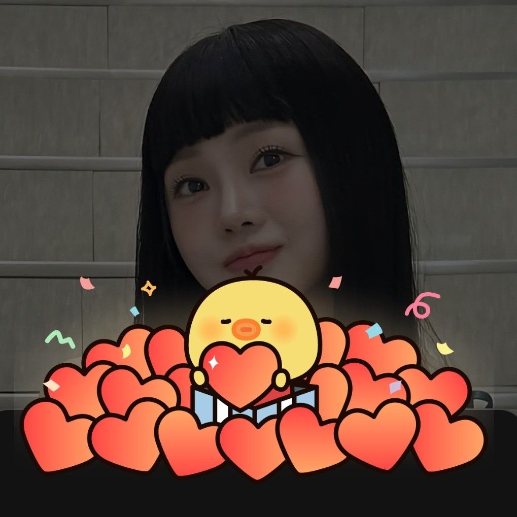 A moment captured by a fan of Hong Jiyoon