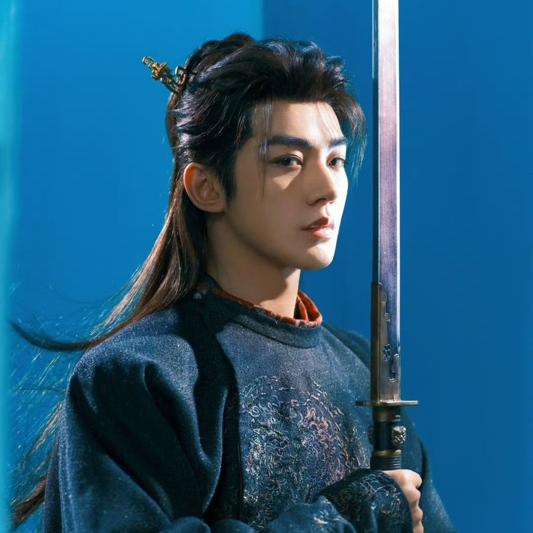 Latest photo of Deng Wei