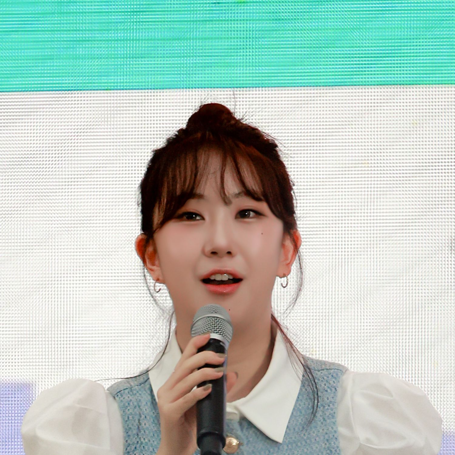 チョン・ユジンの最新写真