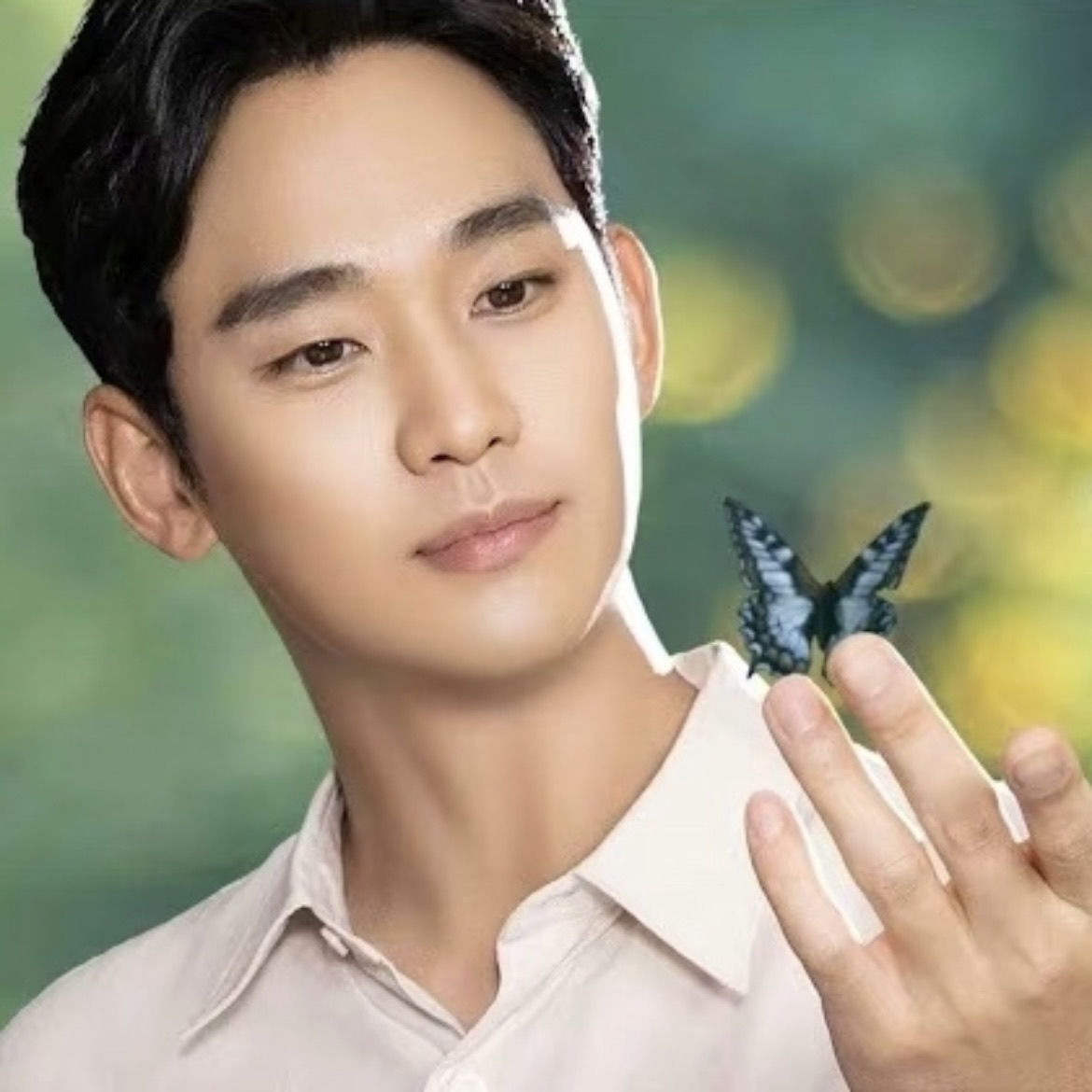 Recent activity shot of Kim Soohyun