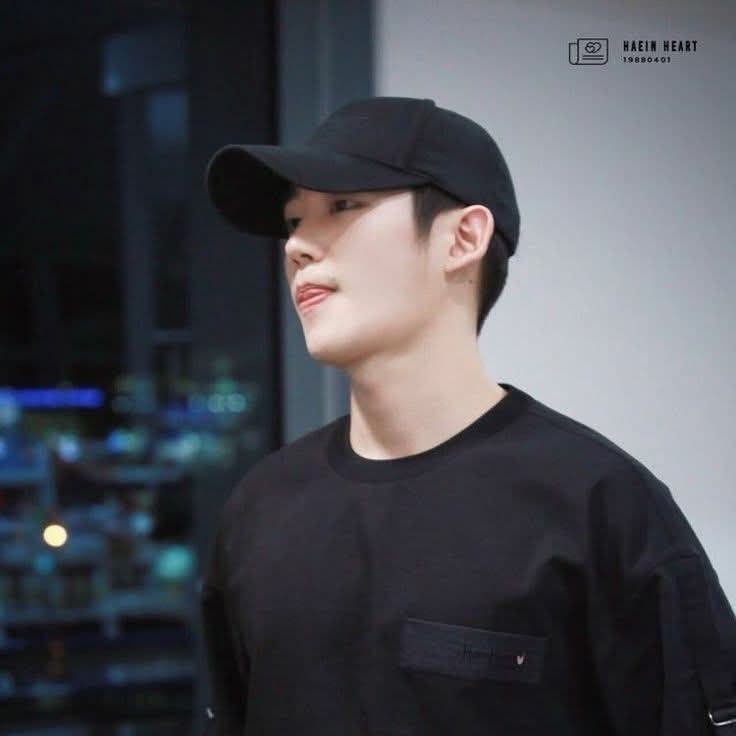 Latest photo of Jung Haein