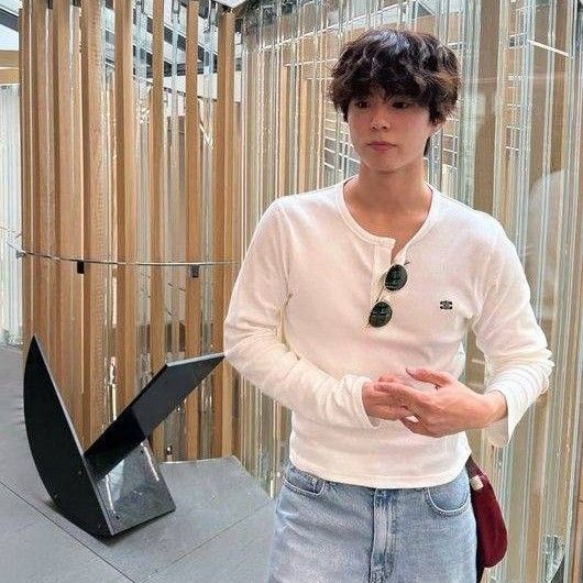 Latest photo of Park Bogum