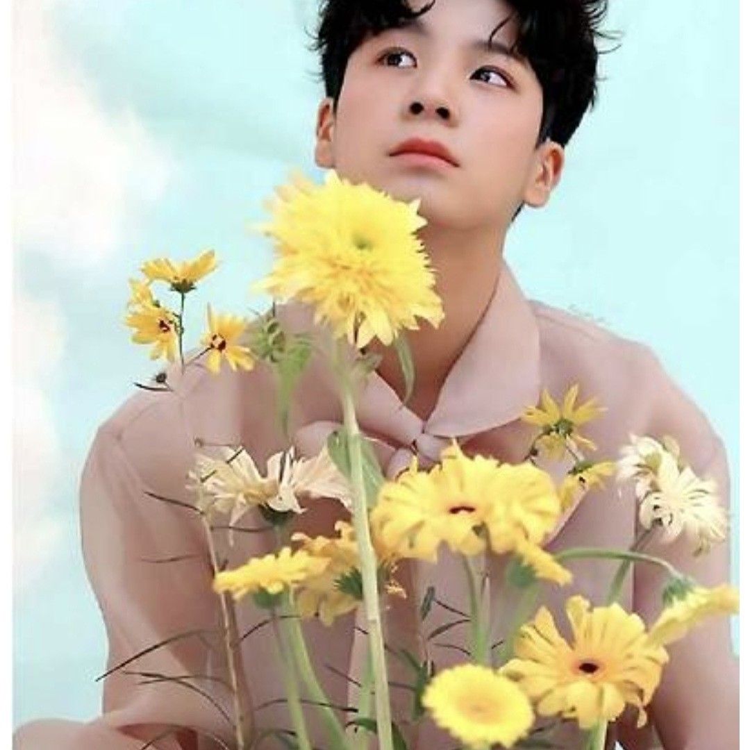 Behind-the-scenes cut of Jeong Dongwon