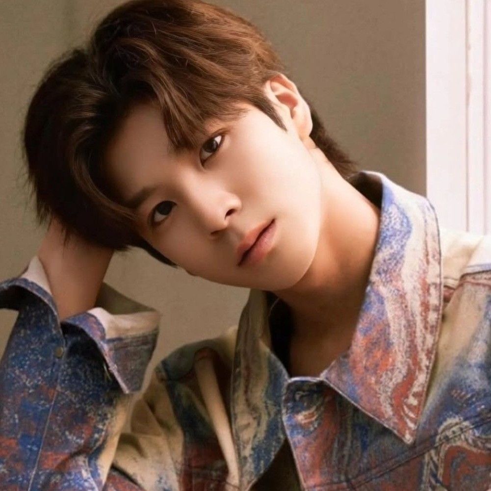 粉丝拍下的郑东元瞬间