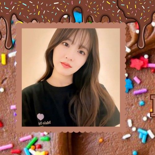 Recent activity shot of Park Boyoung