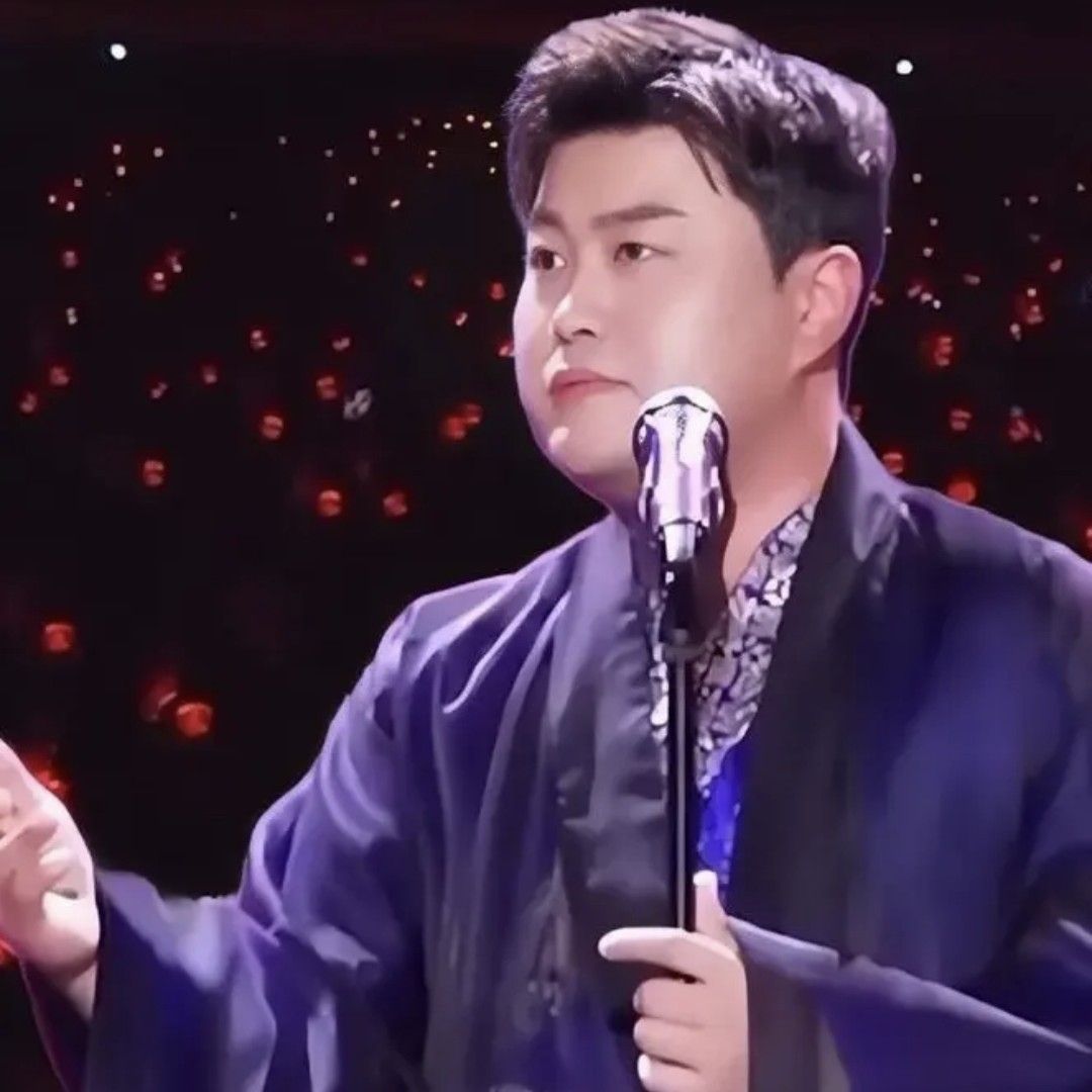 Foto kegiatan terbaru dari Kim Hojoong