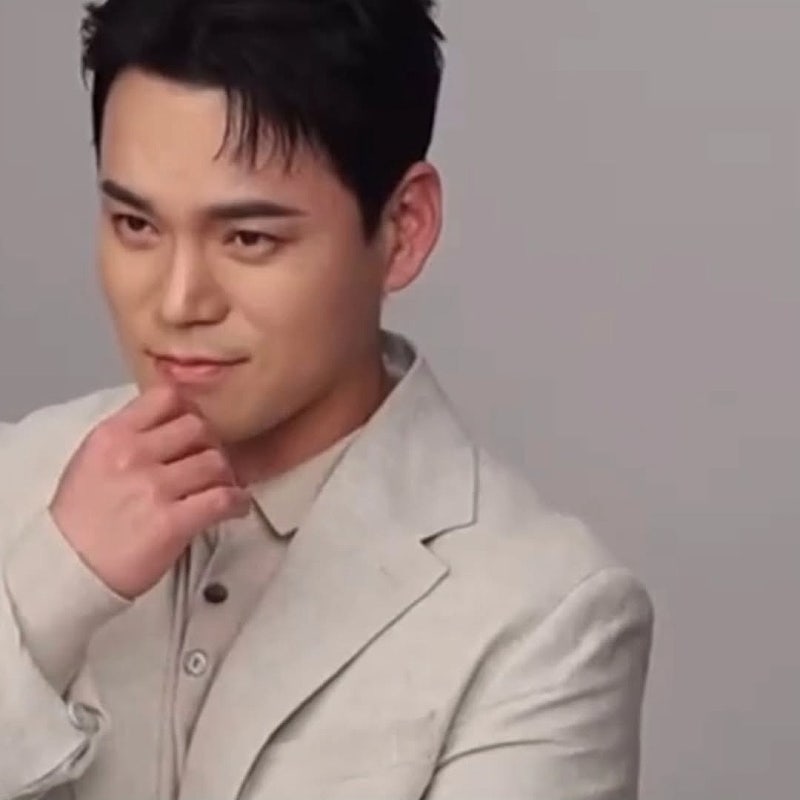 Behind-the-scenes cut of Lee Jung
