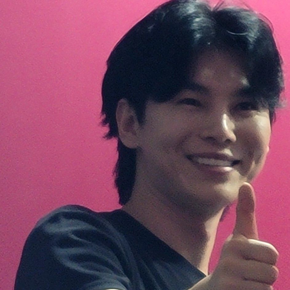Behind-the-scenes cut of Kim Junsu (1991)