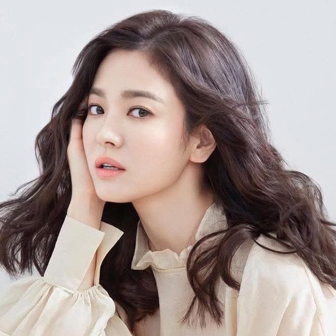 A moment captured by a fan of Song Hyekyo
