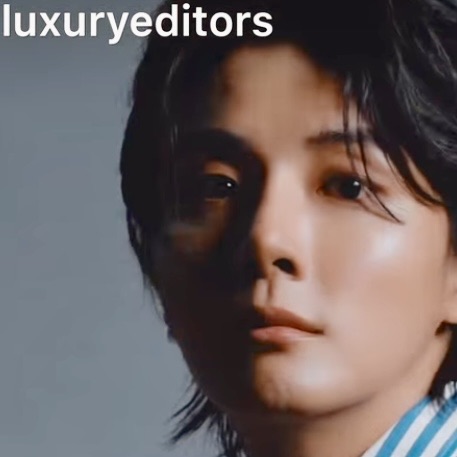 粉絲拍下的尹施允瞬間