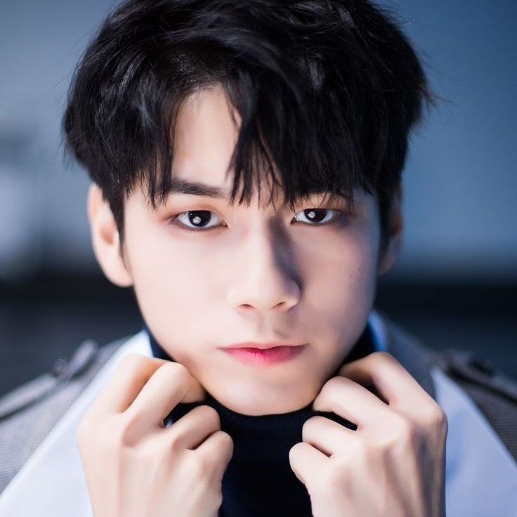 Foto terbaru dari Ong Seongwu
