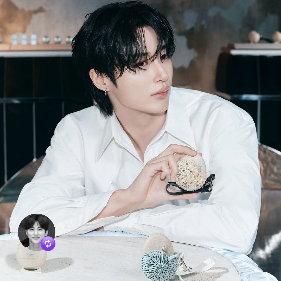 A moment captured by a fan of Byeon Wooseok