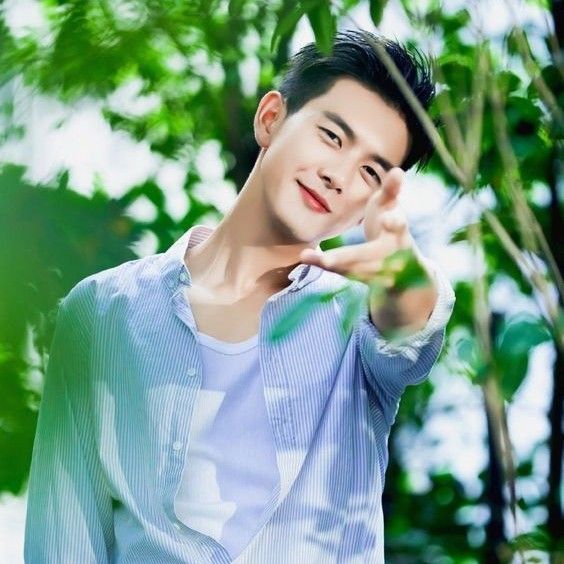 Behind-the-scenes cut of Li Xian