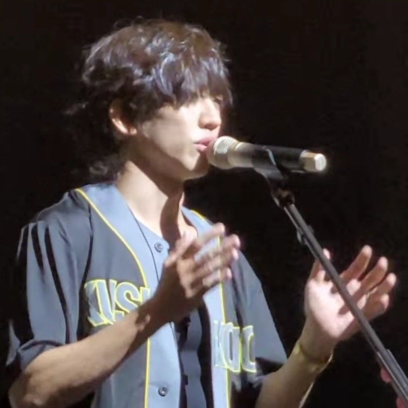 Latest photo of Lee Seungyoon
