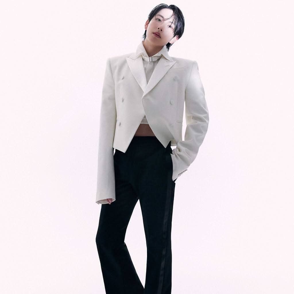 Latest photo of Lim Siwan