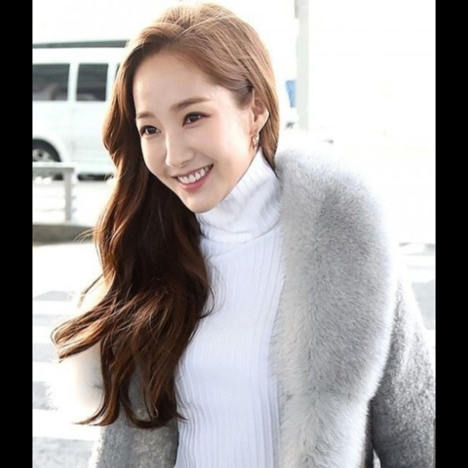 Latest photo of Park Minyoung