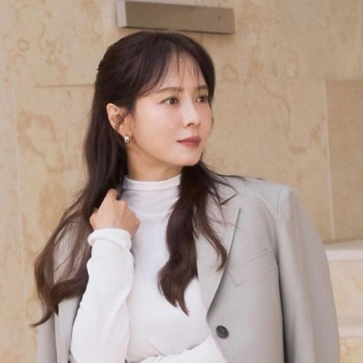 Behind-the-scenes cut of Song Jihyo