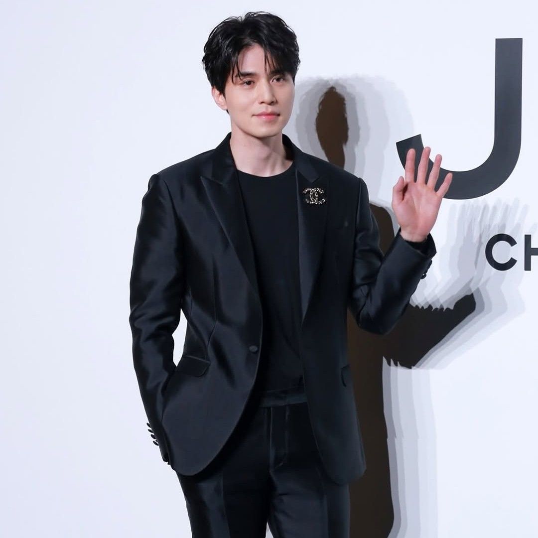 Latest photo of Lee Dongwook